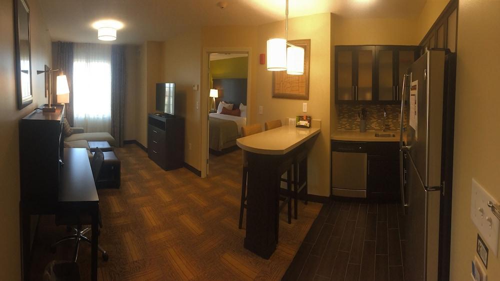 Staybridge Suites Merrillville By Ihg Zewnętrze zdjęcie