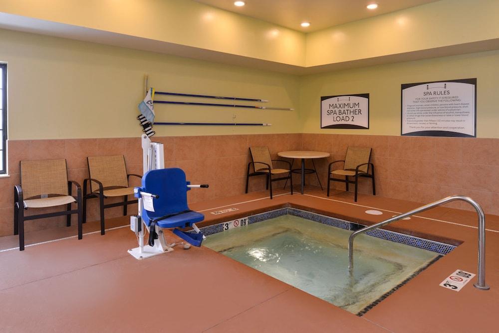 Staybridge Suites Merrillville By Ihg Zewnętrze zdjęcie