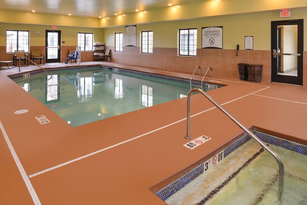 Staybridge Suites Merrillville By Ihg Zewnętrze zdjęcie
